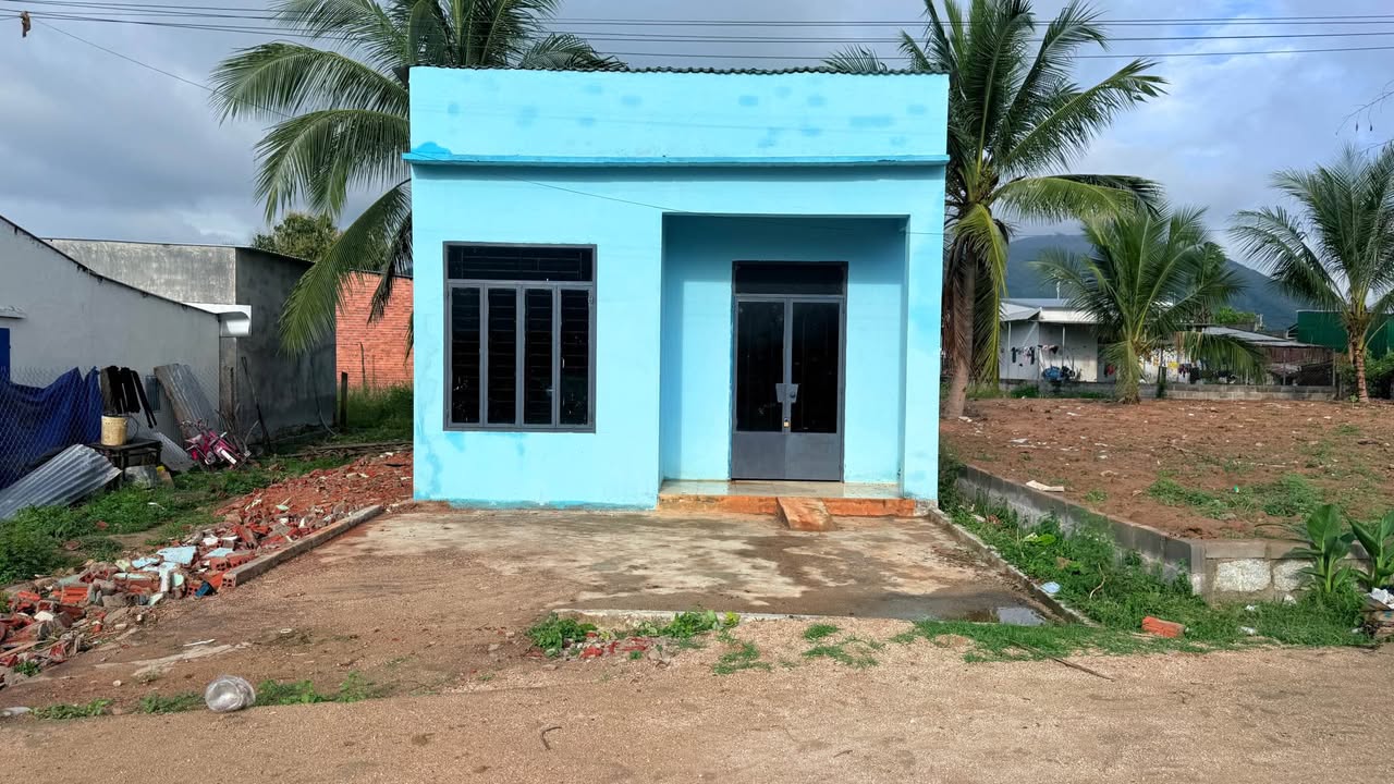 Nhà 152m² Suối Cát, Cam Lâm - 1.02 Tỷ, Sổ Đỏ Riêng