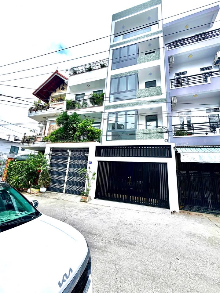 Nhà Mặt Tiền Nguyễn Khắc Viện, Nha Trang - 55m² 6 Tầng, Dòng Tiền 30 Triệu/Tháng