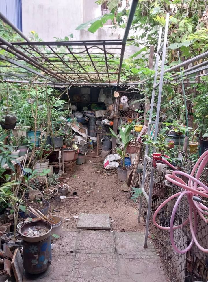 Nhà Phố 169m² Đường 2/4 Nha Trang - Mặt tiền kinh doanh đắc địa!