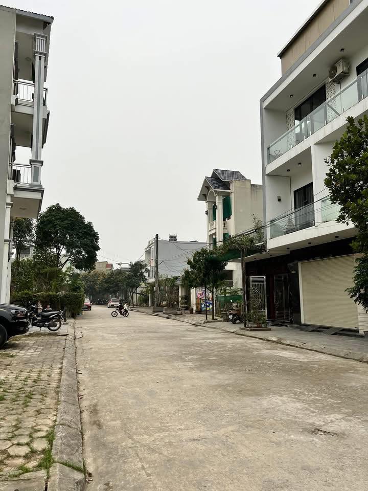 Đất nền TĐC Lộc Hạ 100m² giá hơn 3 tỷ - Hạ tầng hoàn thiện