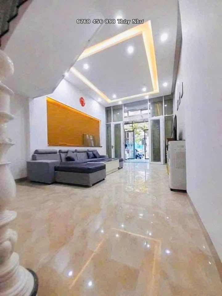 Nhà Phố Lê Anh Xuân, Hải Châu 15 Triệu - Mặt Tiền Kinh Doanh!