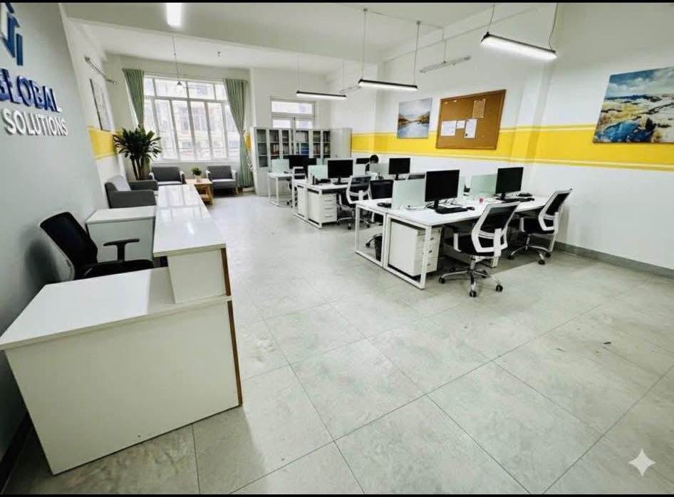 Nhà Phố 3 Tầng Hòa Thuận Tây, Hải Châu - Mặt tiền kinh doanh, 45 triệu!