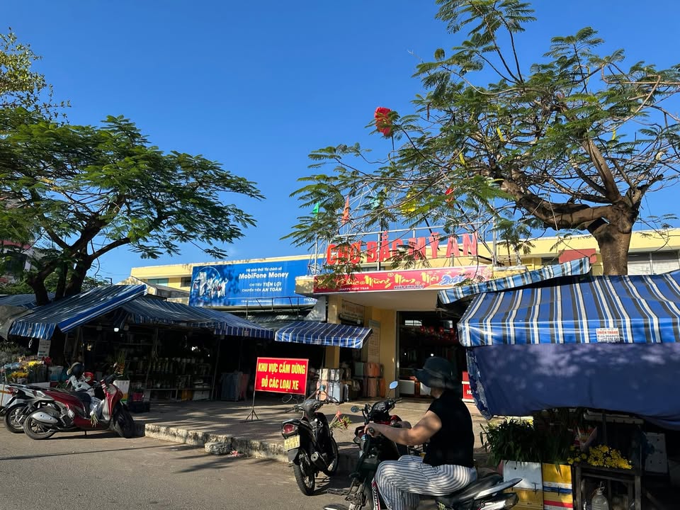 Nhà Mặt Tiền 115m² Nguyễn Bá Lân, Đà Nẵng - Kinh Doanh Sầm Uất, 17 Tỷ