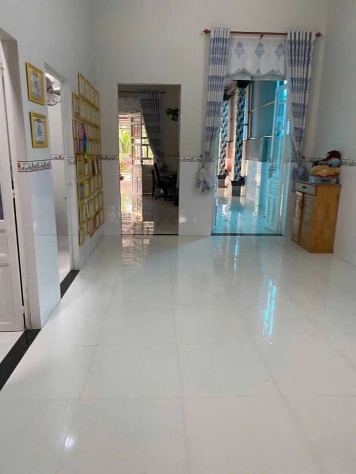 Nhà Mặt Tiền Xuân Lộc, Long Khánh 348m² - View Núi Chứa Chan Mát Mẻ