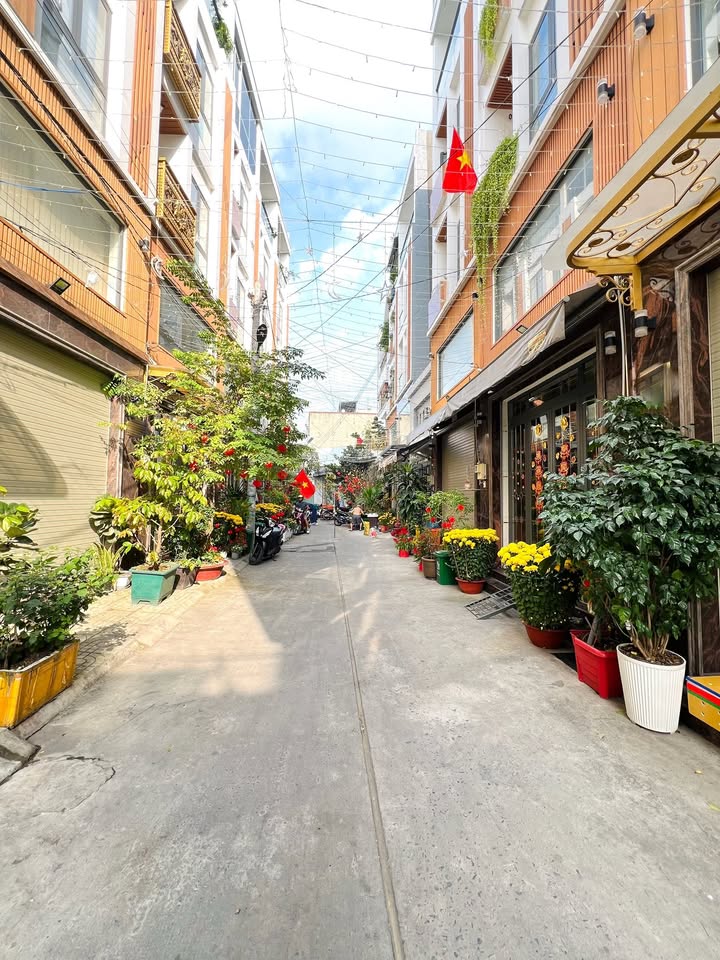 Nhà KDC Bình Trị Đông, Bình Tân 52m² - Ô tô vào tận nhà!