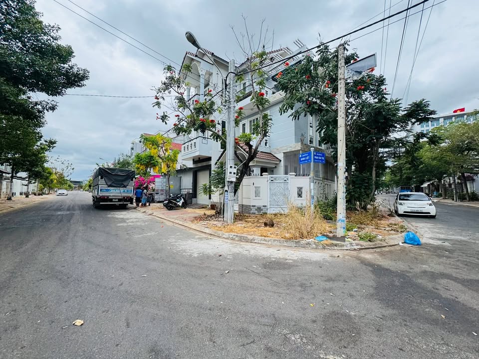 Nhà Phố Phan Thiết 84m² - Mặt tiền kinh doanh đắc địa!