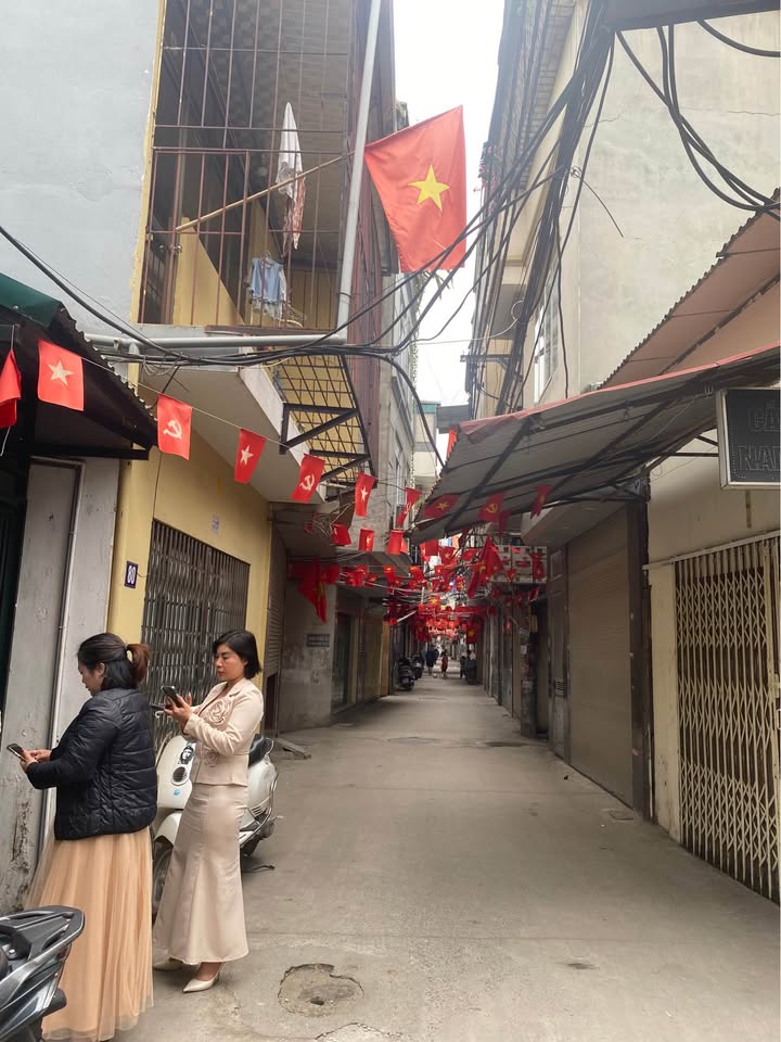 Nhà riêng Bùi Xương Trạch 45m² giá 3.5 tỷ - Ô tô vào tận nhà!