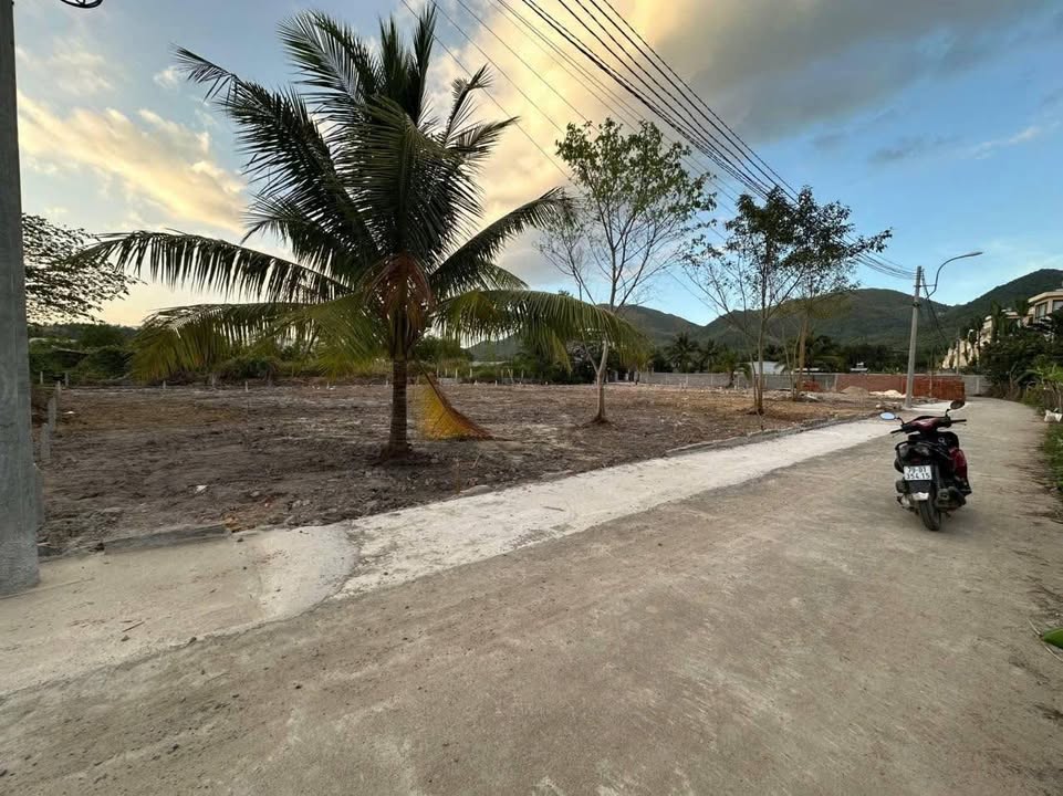 Đất nền Phước Hạ Nha Trang 74m² giá 1.45 tỷ - Sổ đỏ chính chủ