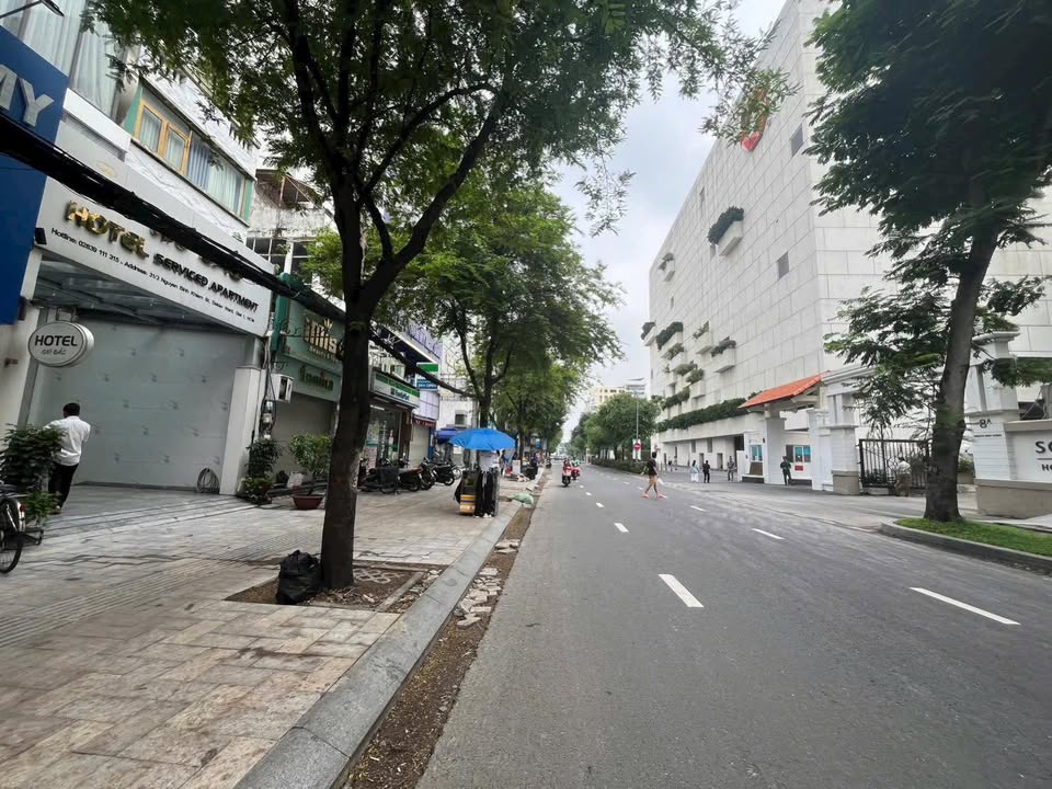 FrontHouse Nguyễn Bỉnh Khiêm Quận 1 247m² 179 tỷ - Sẵn sàng khai thác thương mại sang trọng