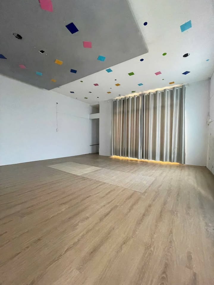 Cho thuê kho/nhà xưởng hẻm 37 Trần Trọng Cung, Quận 12 - 114m² giá 15 triệu