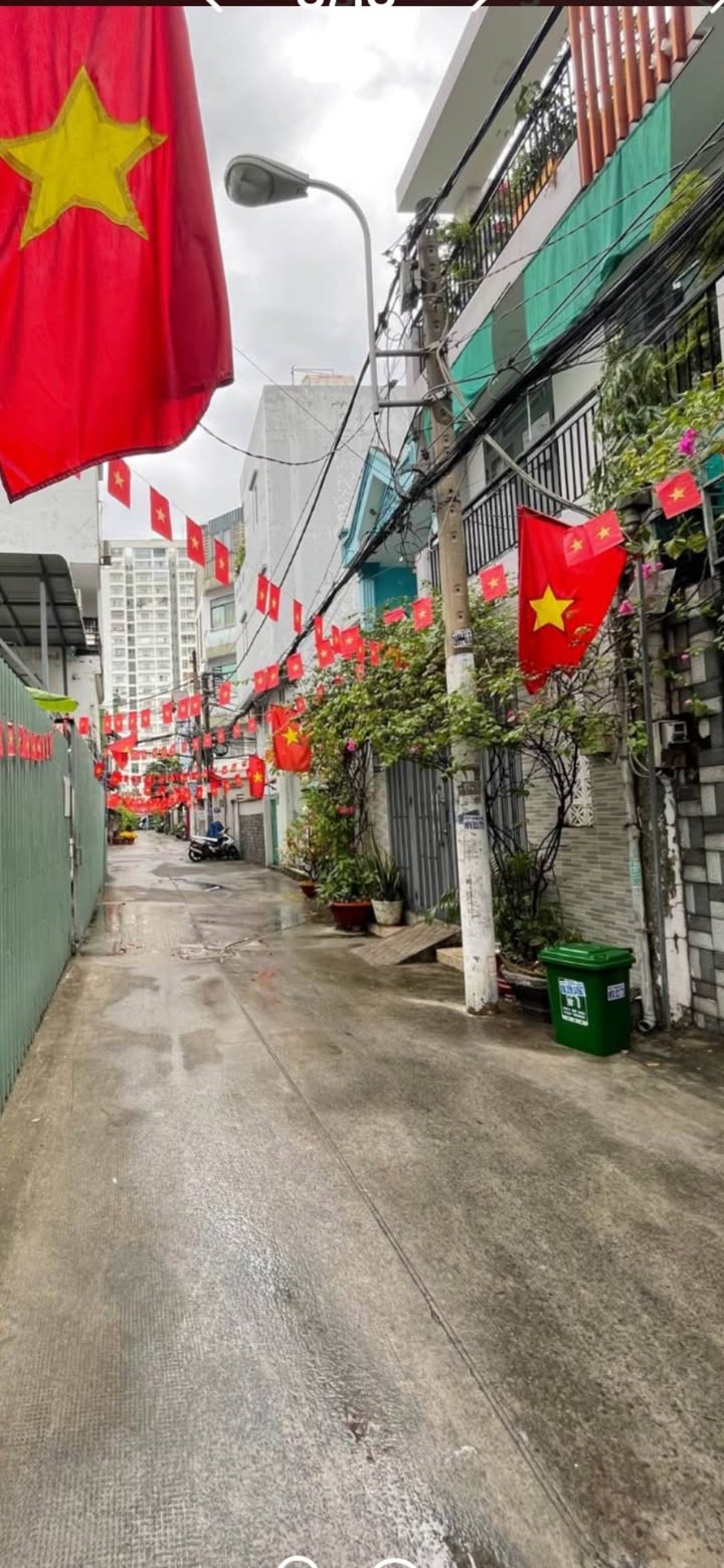 Nhà Trần Xuân Soạn, Q7 47.8m² - Ô tô vào tận nhà, nhỉnh 5 tỷ!