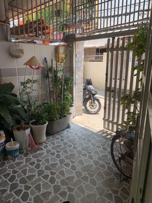 Nhà 84m² Huỳnh Tấn Phát, Nhà Bè - 3PN, Oto vào nhà, Sổ hồng