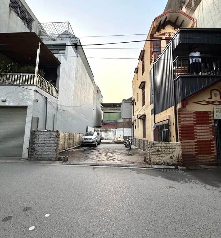 Bán Đất Thượng Thanh Long Biên 125m² Giá 19 Tỷ - Sổ Đỏ Chính Chủ!