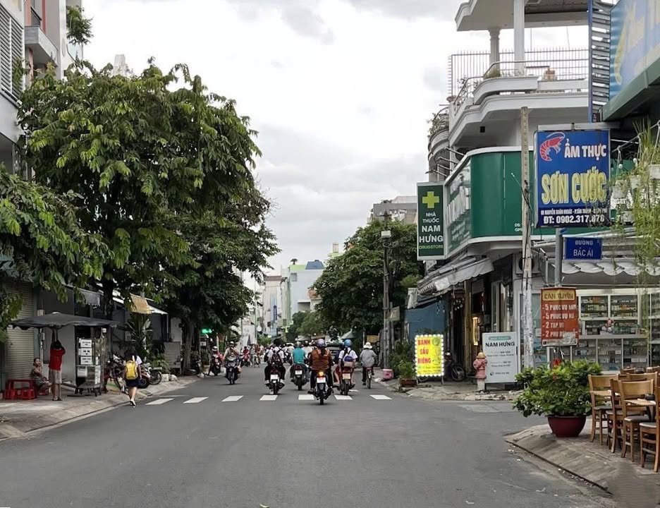 Nhà Mặt Tiền Kinh Doanh Tân Phú 52m² - Giá 11 Tỷ, Sẵn Sàng Khai Thác