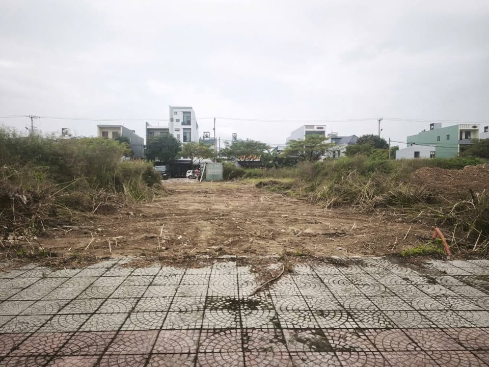 Đất nền Liên Chiểu Đà Nẵng 100m² - Sổ đỏ chính chủ, đường ô tô!