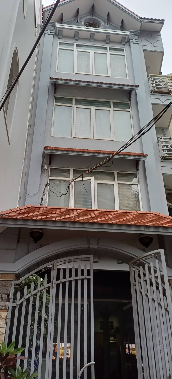 Nhà 5 tầng 97m² Cát Bi, Hải An - 16PN, Ô tô đỗ cửa, Giá 9.5 tỷ