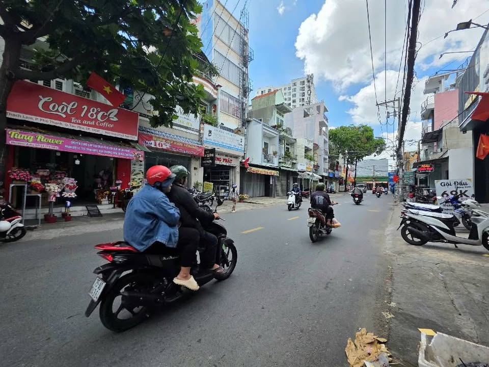 Nhà Mặt Tiền Kinh Doanh Thạch Lam, Tân Phú - 80m² Sổ Vuông Đẹp