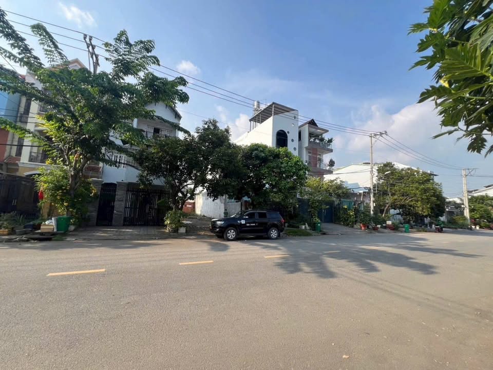 Bán đất Hiệp Bình Chánh 127m² giá 14 tỷ - Sổ đỏ chính chủ