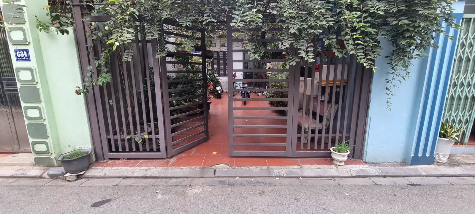 Bán Đất Tặng Nhà Cấp 4 Đông Anh 56.6m² Sổ Hồng Sẵn Sàng