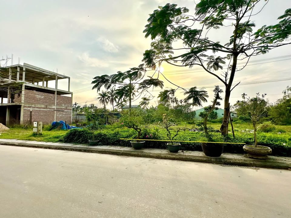 Đất nền Royal Park Huế 129.5m² giá 3.8 tỷ - Sổ hồng chính chủ!