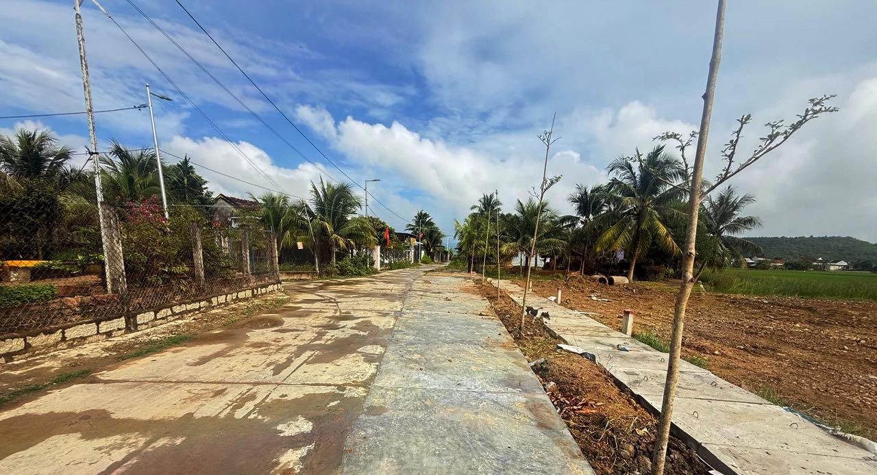 Đất nền Ninh Hà, Ninh Hòa 80m² - Sổ đỏ chính chủ, giá chỉ 400 triệu