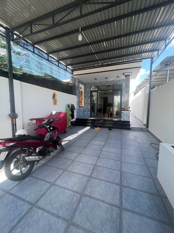 Nhà riêng Diên Sơn 152m² giá 1.55 tỷ - Full nội thất cao cấp!