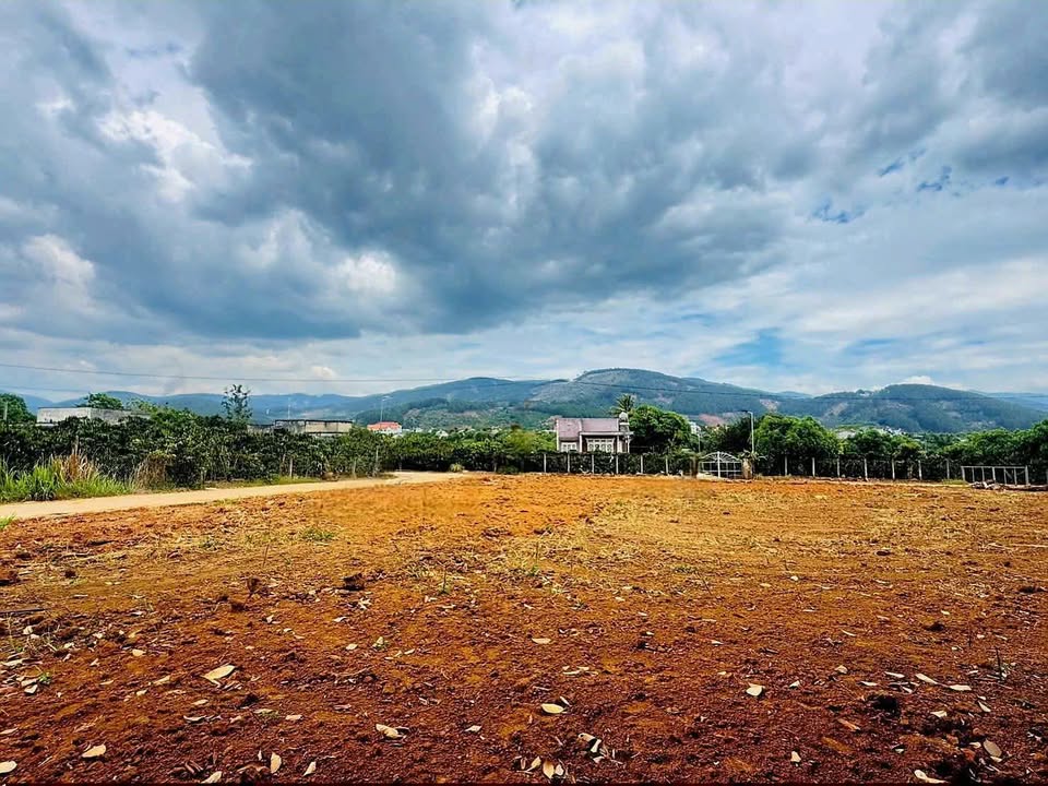 Đất Nền Góc 2 Mặt Tiền Trung Tâm Mê Linh, Lâm Hà - 400m² Giá 1.45 Tỷ