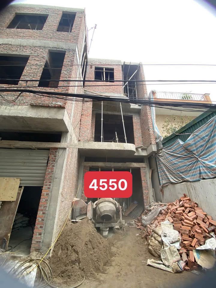 Nhà 3 Tầng Trần Lãm - 80m² - Kinh Doanh Đa Ngành - Giá 4 Tỷ