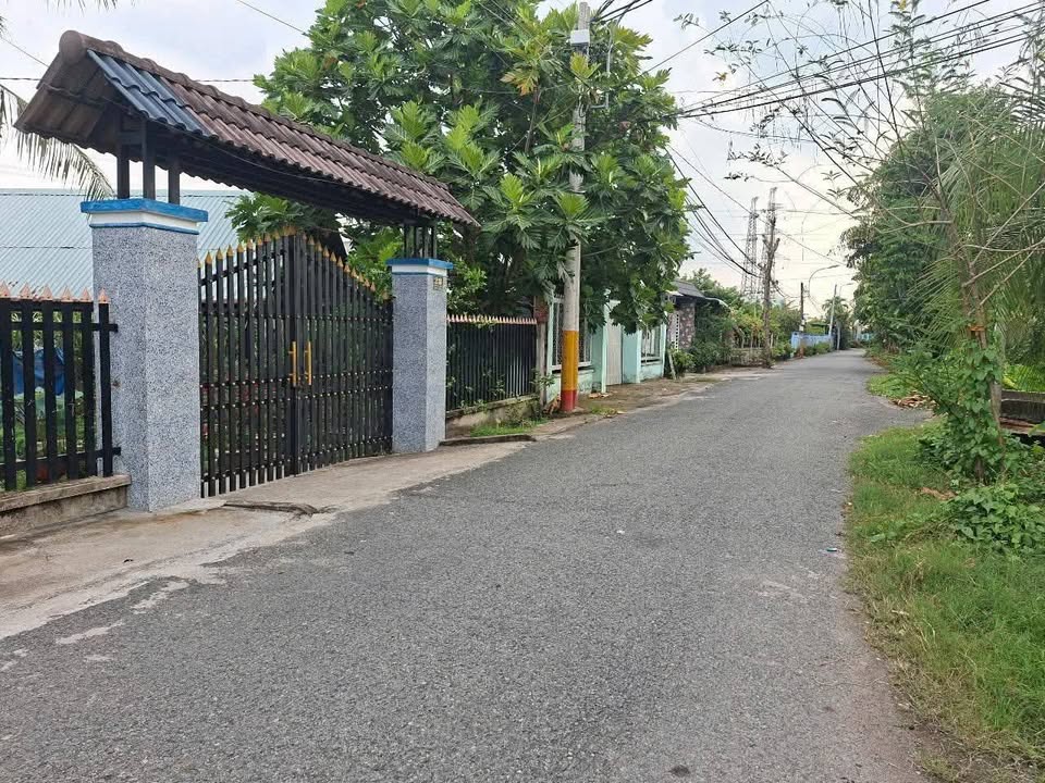 Đất vườn Trung An Củ Chi 260m² giá 2.55 tỷ - Nghỉ dưỡng lý tưởng!