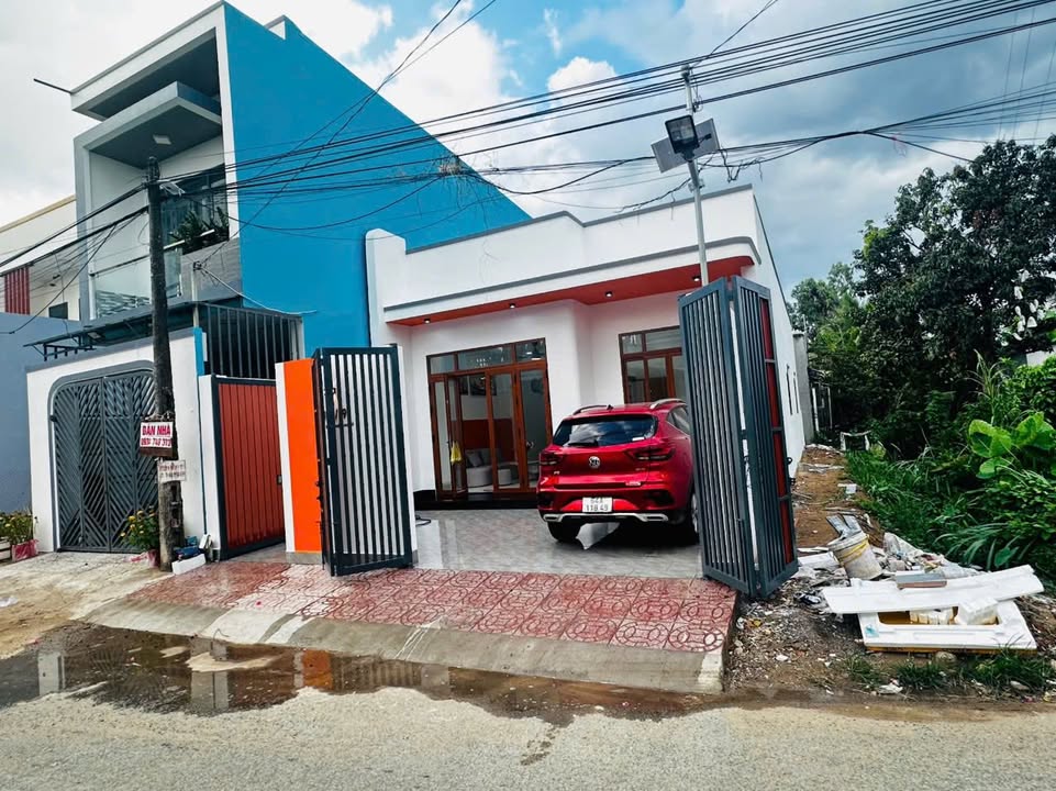 Nhà riêng Quận 9 125m² giá 1.93 tỷ - Sẵn sàng ở ngay!