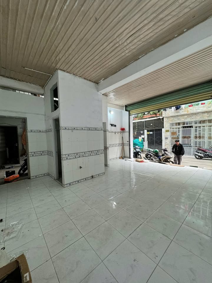 Mặt Bằng Kinh Doanh 25m² Hẻm Nguyễn Hữu Tiến, Tân Phú - Giá 5.5 Triệu/Tháng