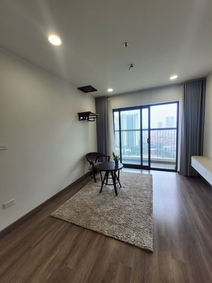 Cho thuê căn hộ 2 ngủ, 70m² tại Tòa NHS Trung Văn - Giá tốt, tiện đi lại