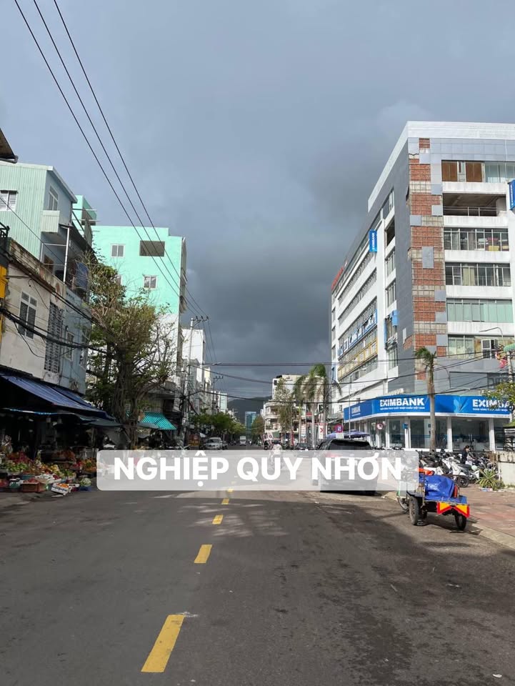 Nhà Mặt Tiền Tăng Bạt Hổ Quy Nhơn 136m² - Vị trí đắc địa 13 tỷ