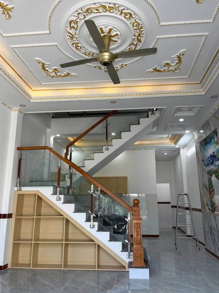 Nhà 98m² Sổ Riêng 2 Tầng Phường Khánh Bình, Tân Uyên - Giá 3.2 Tỷ