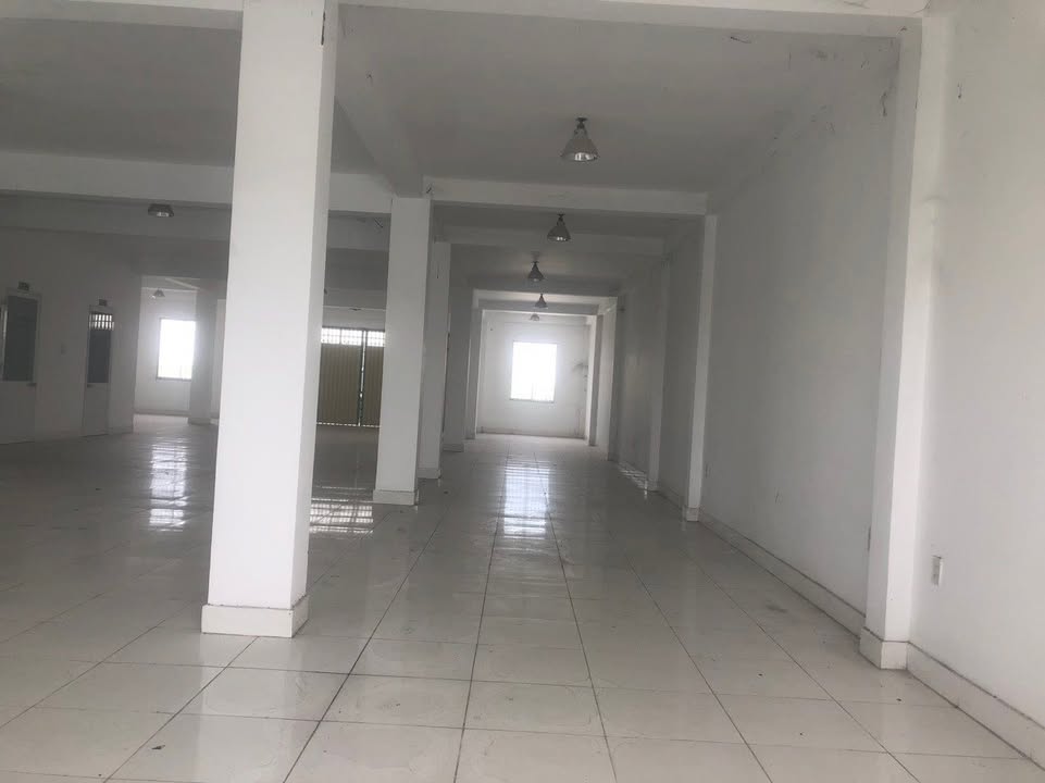 Kho xưởng Hưng Long 815m² 30 tỷ - Xe công vào tận nơi, hoạt động ngay!