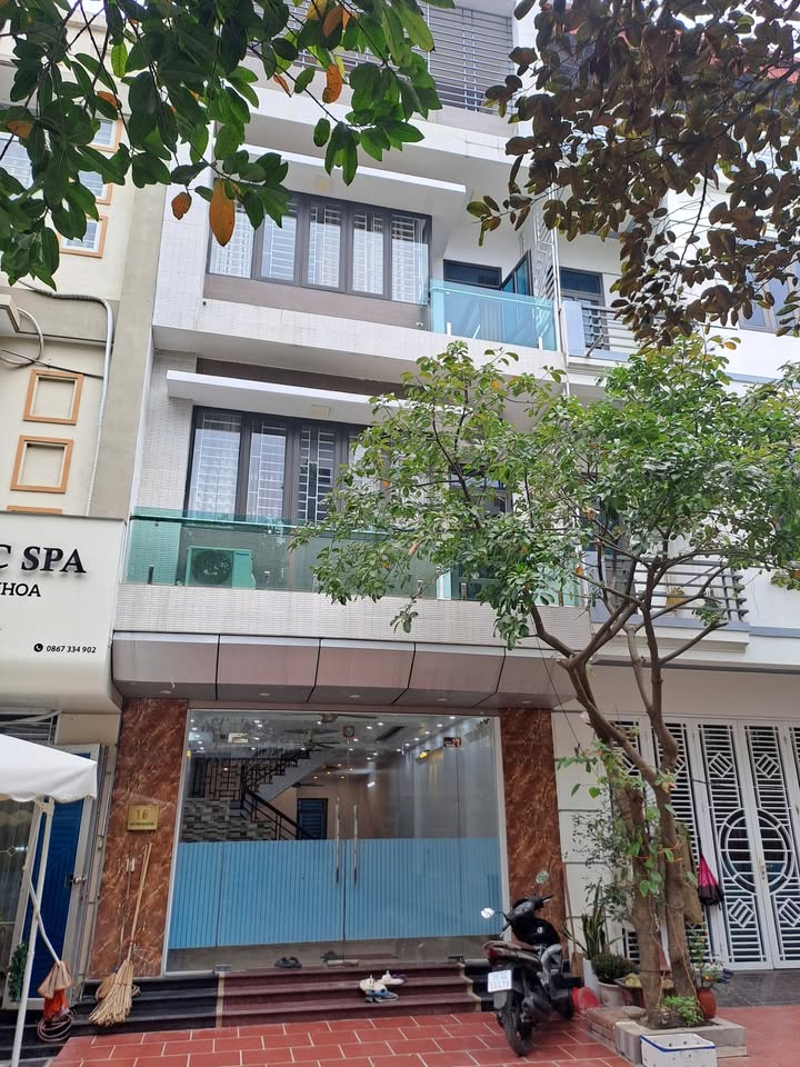 Cho thuê tầng 1 nhà riêng Ngõ 16 Đồng Gia, Việt Trì - Sẵn sàng ở ngay!