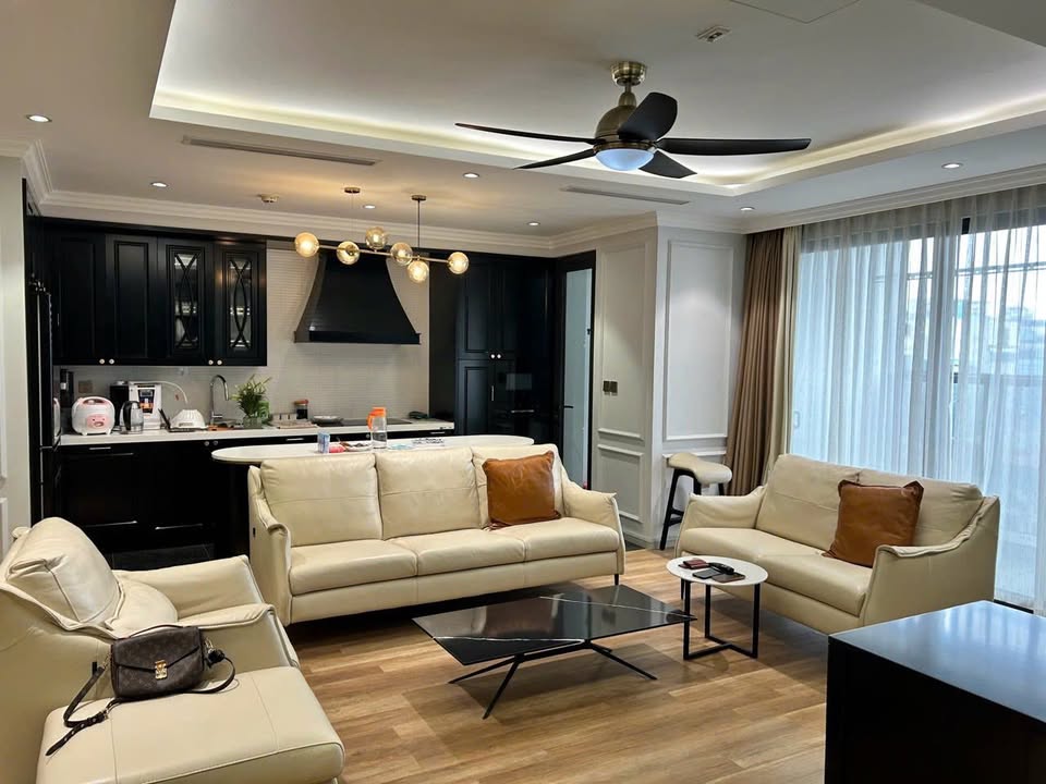 Căn hộ Grandeur Palace Giảng Võ 154m² 30 tỷ - View góc rộng