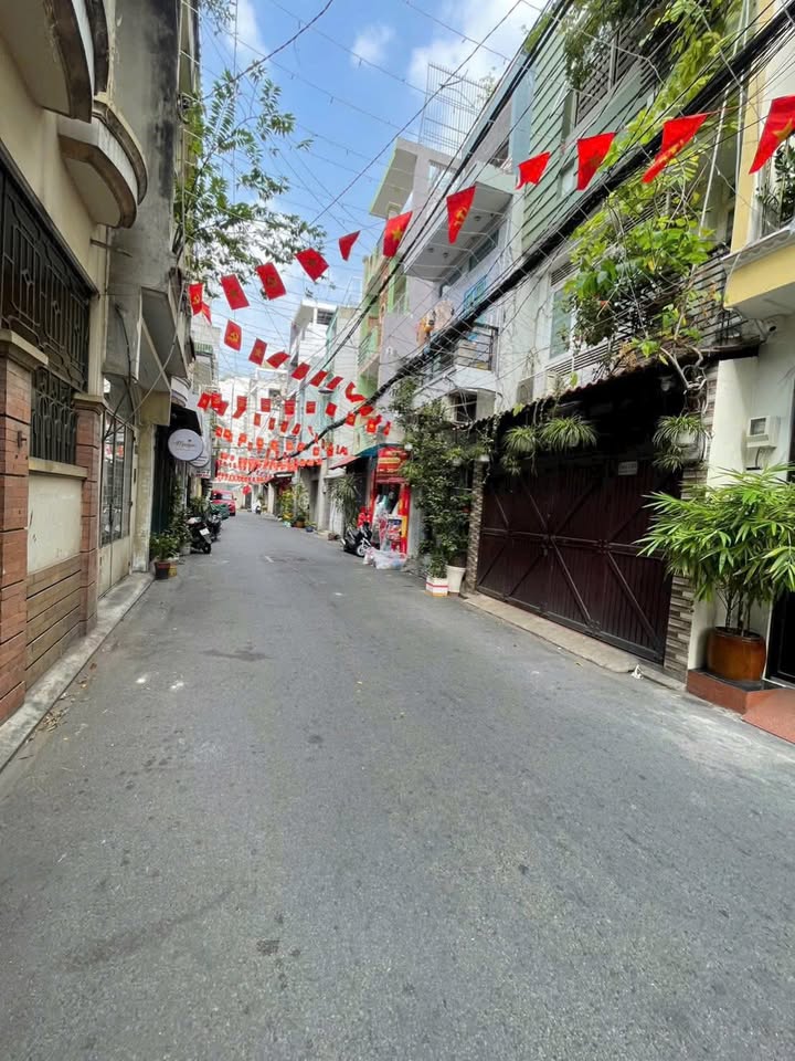 Nhà Hẻm Xe Hơi 60m² Huỳnh Văn Bánh, Phú Nhuận - 3 Tầng Mới - 16 Tỷ