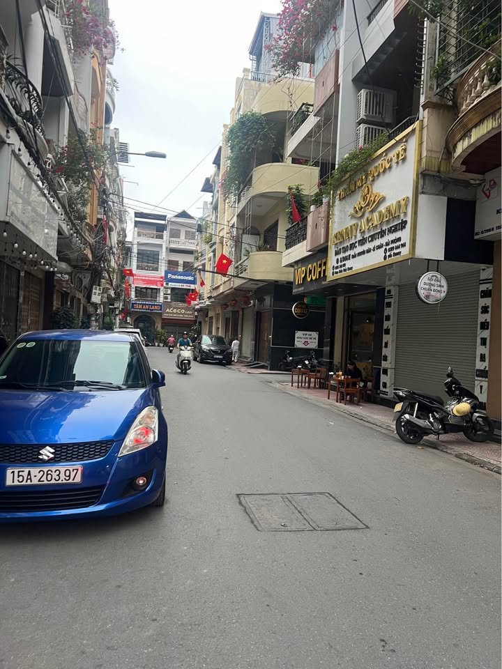 Nhà 4 Tầng Mặt Ngõ Trần Nguyên Hãn 60m² - Kinh Doanh Đỉnh Cao, Giá 7.5 Tỷ