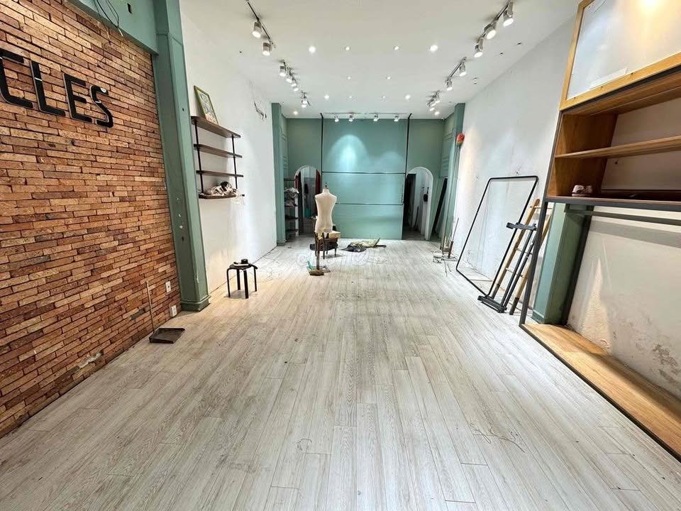 Mặt bằng Phan Châu Trinh Đà Nẵng 60m² 15 triệu - Mặt tiền kinh doanh