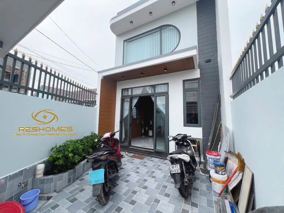 Cho thuê nhà 1 trệt 1 lầu mới xây, 97m², Tân Phong, Biên Hòa