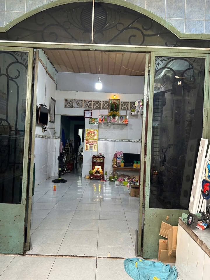 Nhà riêng Hóc Môn 44.1m² chỉ 1.2 tỷ - Chính chủ bán gấp!