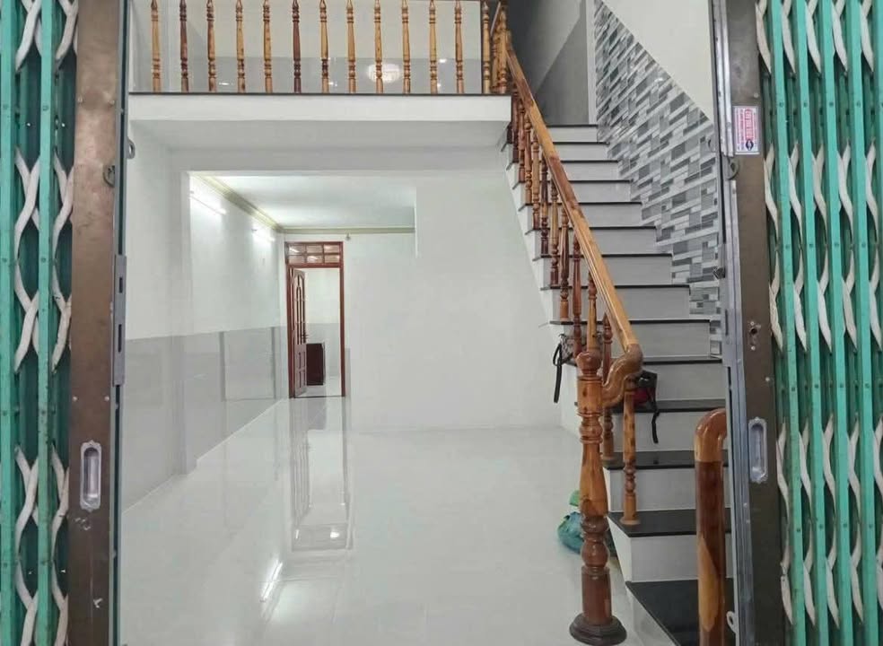 Cho thuê nhà mặt tiền Đinh Bộ Lĩnh, Quy Nhơn - 120m², 6 triệu/tháng