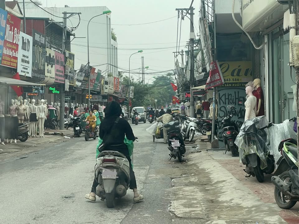 Đất Ninh Hiệp Gia Lâm 61m² giá 5 tỷ - Tiềm năng tăng giá cao!