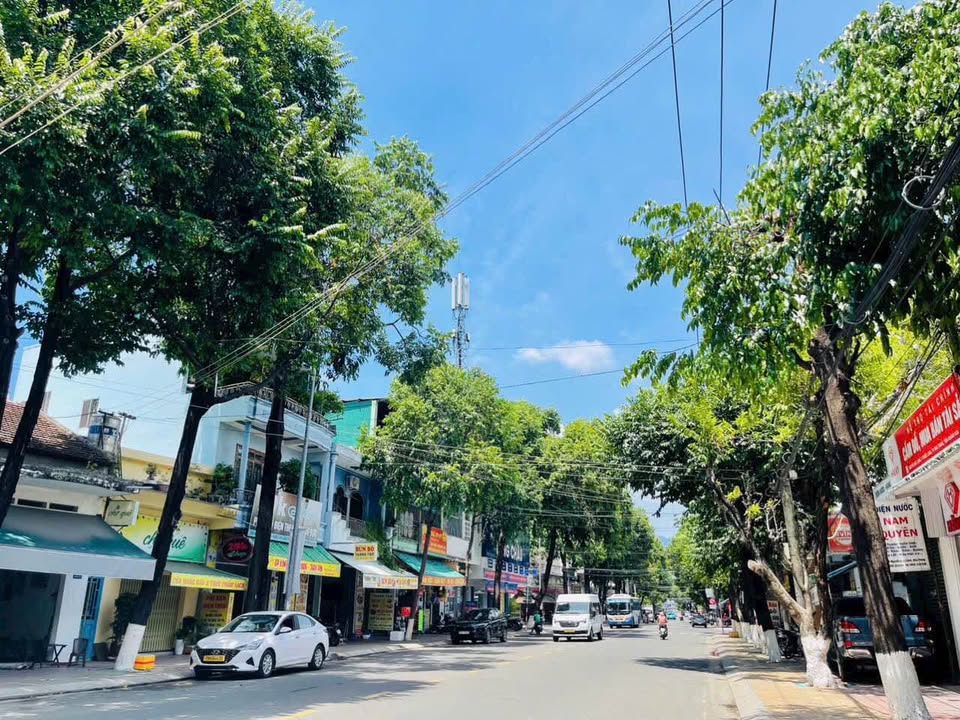 Mặt tiền kinh doanh, Nha Trang - 94.2m², 7.5 tỷ - Sổ hồng OĐT
