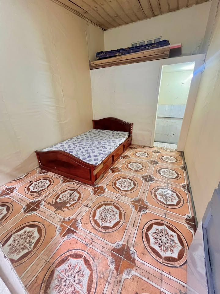 Phòng cho thuê Nguyễn Khang 1.7 triệu - Giá tốt hiếm có!