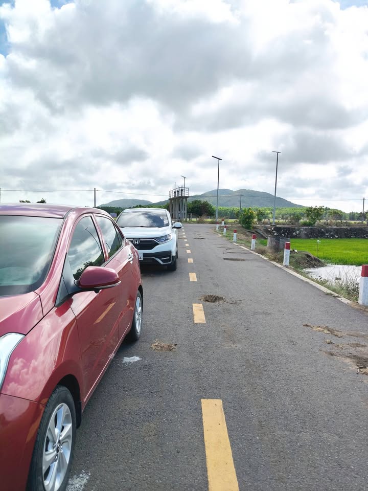 Đất vườn Thị trấn Đất Đỏ 1700m² - Sổ đỏ chính chủ, 2 mặt tiền nhựa!