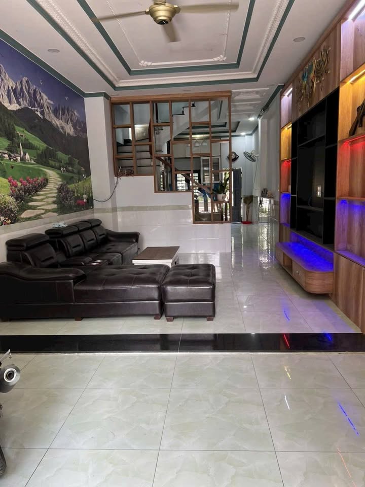 Nhà Riêng Bình Chuẩn, Thuận An 10 triệu - Ô tô vào tận nhà!