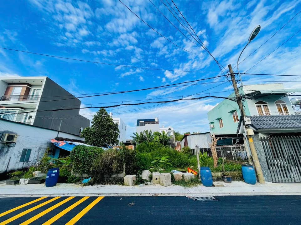 Đất nền Củ Chi 288m² mặt tiền - Xây dựng tự do, sổ đỏ sẵn sàng!