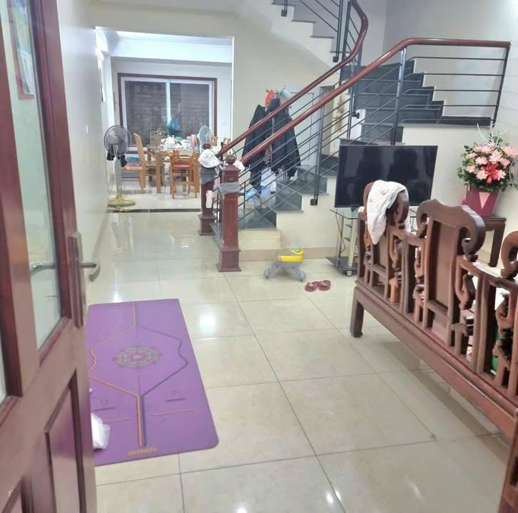 Nhà cho thuê Văn Phú 75m² giá 17 triệu - Ô tô vào tận nhà